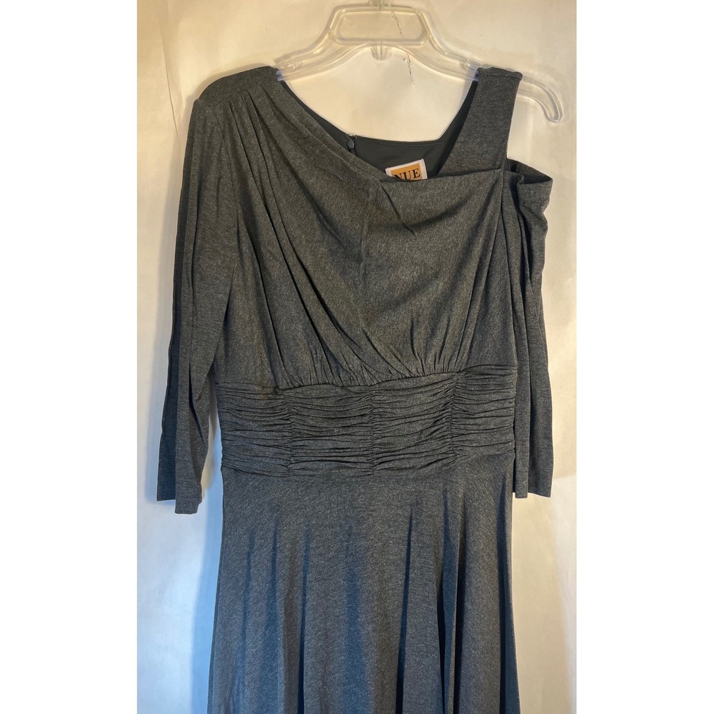 NUE by Shani GRAY A Line 3/4 Sleeve Dress Built-in Body Shaper Dress Sz 10 S293 - Picture 3 of 16
